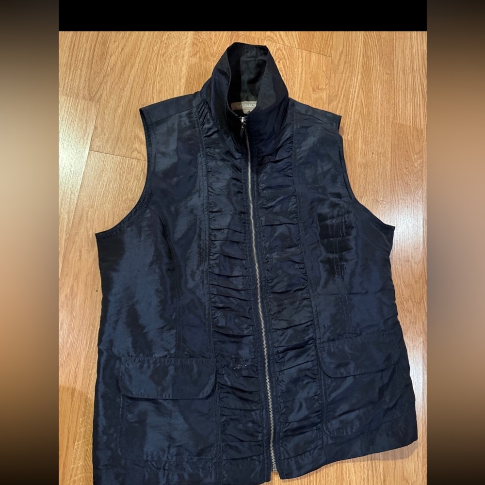 vest